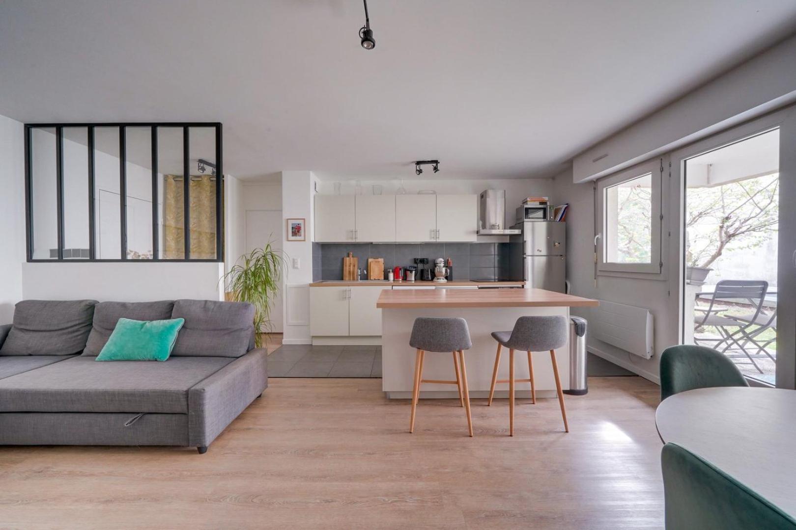 Pleasant Flat In Bordeaux With Terrace And Parking Apartamento Exterior foto